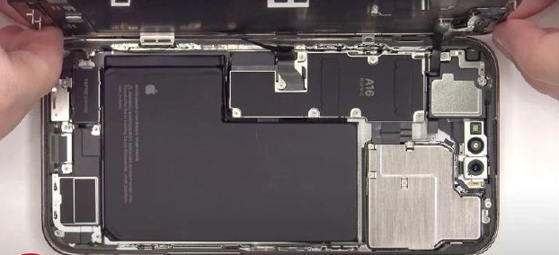易县苹果14维修分享看iPhone 14 Pro Max拆解 