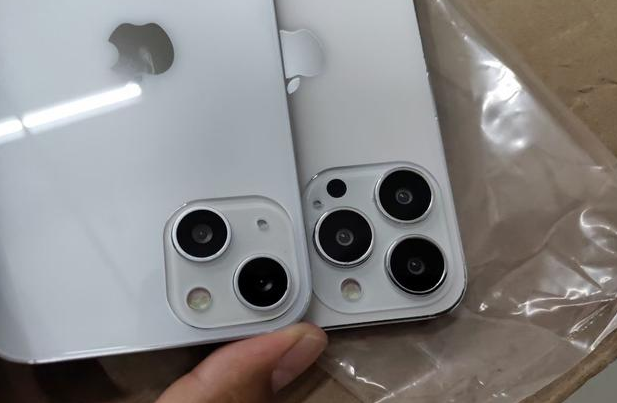 易县苹果手机维修分享iPhone 13‌机模长什么样 